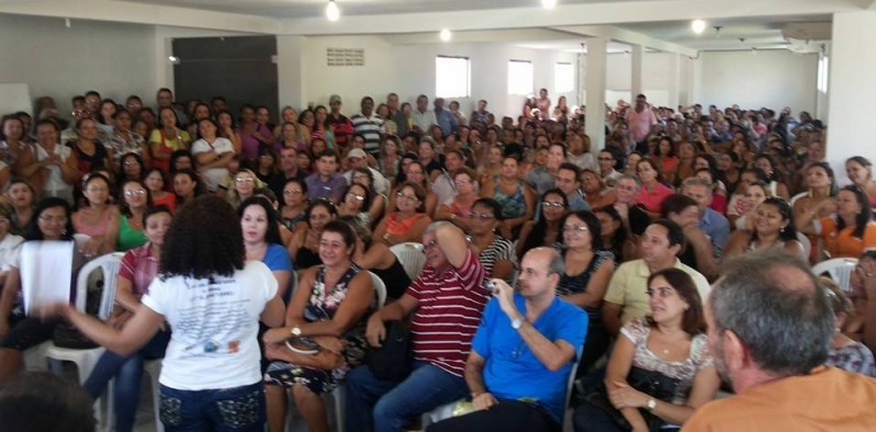 Professores da Capital mantém greve após determinação judicial
