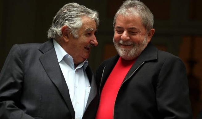 Lula confessou a Mujica que sabia da existência do mensalão?