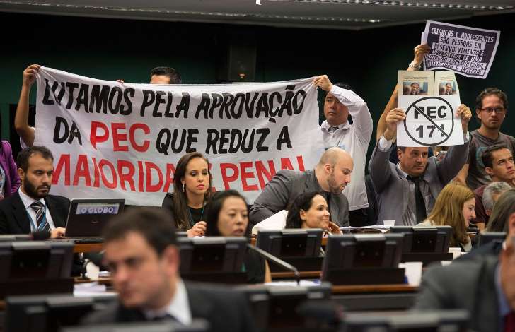 Governo busca acordo com PSDB sobre redução da maioridade penal: