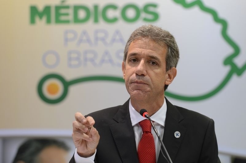 Com aval de Dilma, ministro da Saúde discute volta da CPMF