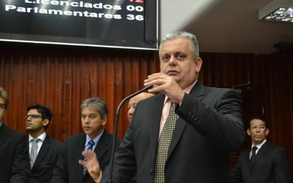 Bosco solicita escrituras para moradores em Alagoa Grande