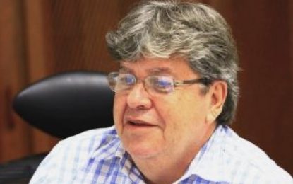“O prefeito se negou aceitar um convênio de R$ 1 milhão para pavimentar a cidade” – diz João Azevêdo sobre investimentos na cidade de Pombal