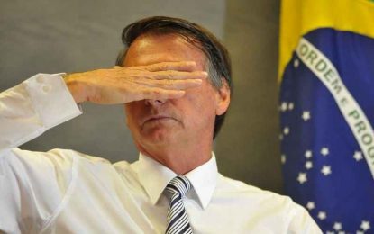 VÍDEO: Bolsonaro diz que “não sabe onde estava com a cabeça” quando decidiu disputar a presidência