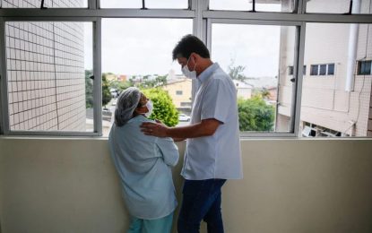 Ruy reforça compromisso com financiamento do Piso da Enfermagem e não vai admitir abusos contra profissionais