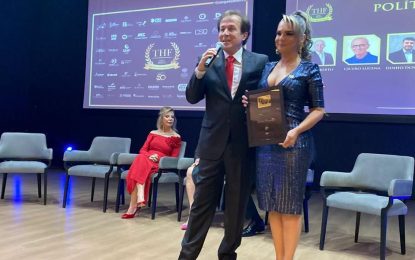 Personalidade Política: prefeita Karla Pimentel é premiada com Troféu Heitor Falcão
