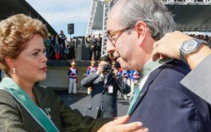 Dilma janta com Eduardo Cunha e discute lei das terceirizações