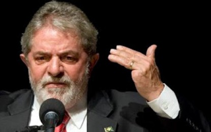 ANOS E ANOS DEPOIS, LULA NEGA QUE SEJA APOSENTADO COMO ALEIJADO