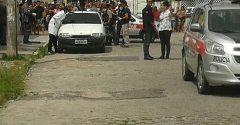 Moradora de Jaguaribe encontra corpo de homem em carro abandonado