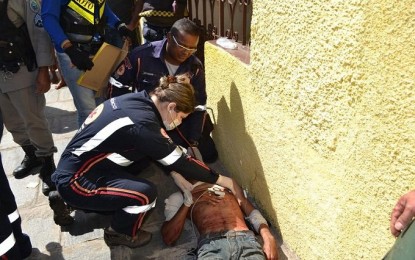 VEJA FOTOS E MAIS UM VÍDEO – ASSALTO AO CARRO FORTE EM CAMPINA: Dois populares feridos