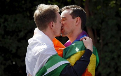 POLÊMICA: IRLANDA É PRIMEIRO PAÍS DO MUNDO A APROVAR CASAMENTO GAY ATRAVÉS DE REFERENDO POPULAR