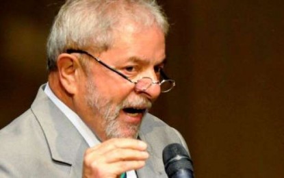 Procuradoria pede esclarecimentos a Lula, BNDES e Odebrecht