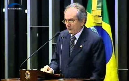 Senado aprova, em dois turnos, relatório de Raimundo Lira que prevê mudança de partido sem perda do mandato eleitoral