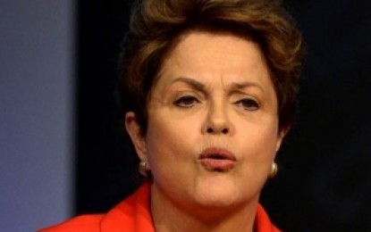 Em entrevista, Dilma diz que não há “base real” para impeachment