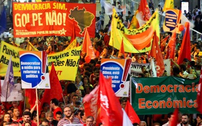 Correntes do PT defendem de regulação da mídia a estatização da Rede Globo