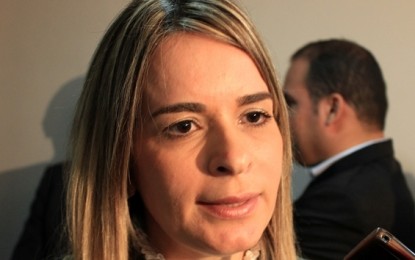 Daniela chama Jeová de ‘mesquinho’ sobre críticas à sessão com ministro em CG