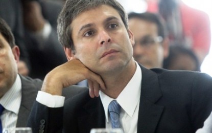 BOMBA: Polícia Federal revela que senador paraibano recebeu propina de R$ 10 milhões