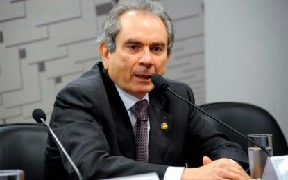NA TV MASTER: Senador Lira defende Cássio: “Ele não praticou nepotismo”