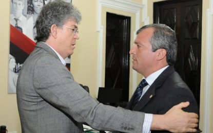 Surge o nome do deputado Trocolly Junior para presidir o PMDB da capital – Por Walter Santos
