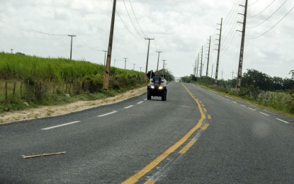 Ricardo inaugura pavimentação de rodovia Mataraca/Barra de Camaratuba