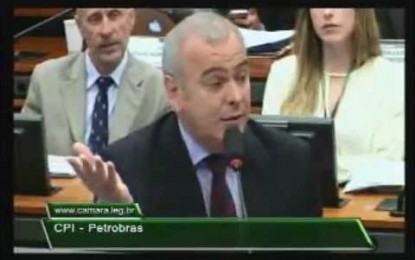 VEJA VÍDEO– DEPUTADO DE OPOSIÇÃO ACUSA HUGO MOTTA DE MANIPULAR NA CPI PARA PREJUDICAR O PT