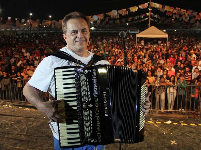 Flávio José fará show na inauguração do Trevo das Mangabeiras, na próxima segunda