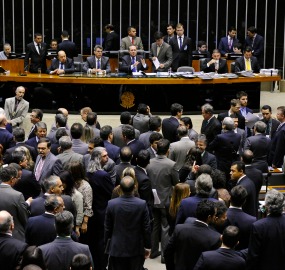 Veja Vídeo- BATE-BOCA NO SENADO: Senador paraibano é acusado de está drogado em plenário