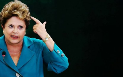 Dilma diz que Fies não financia quem tira zero em Português