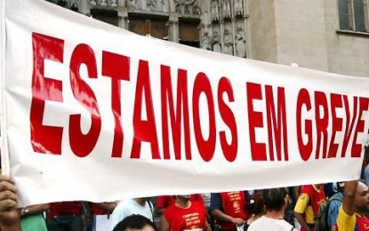 GREVE: Professores municipais cruzam os braços e cobram reajuste de 11,36%