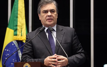 VEJA VÍDEO – FORA DILMA: Cássio em discurso no senado convoca brasileiros a manifesto dia 13 contra Dilma