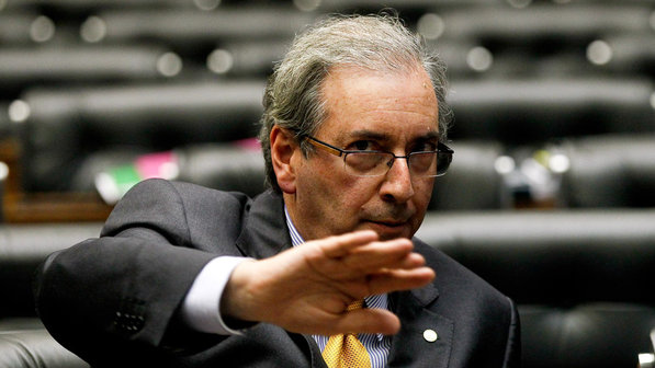 CUNHA SE COMPLICA: Preso na Lava Jato cita Cunha, e Moro envia ao STF nova suspeita