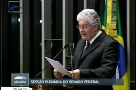 VEJA VÍDEO– Requião chama O Globo para o embate: “Jornal safado, feito por malandros”