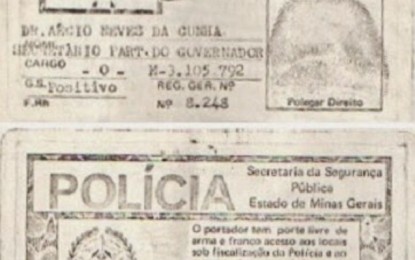 Site diz que Aécio tinha carteira de assessor direto de Tancredo Neves