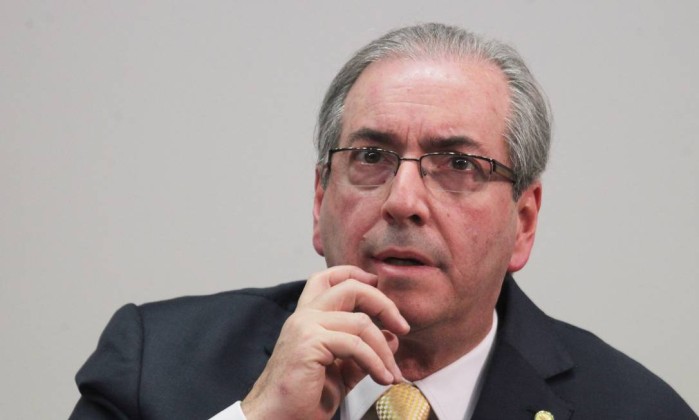Cunha diz que vai anunciar regras só na hora da votação do impeachment
