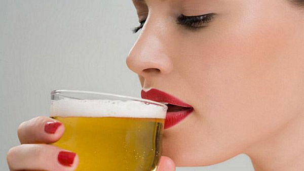 Mulheres que tomam cerveja têm menos chances de infartar