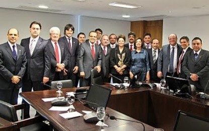 DESARTICULAÇÃO OU INTRANSIGÊNCIA ? – Dilma tem menor apoio na Câmara da era petista