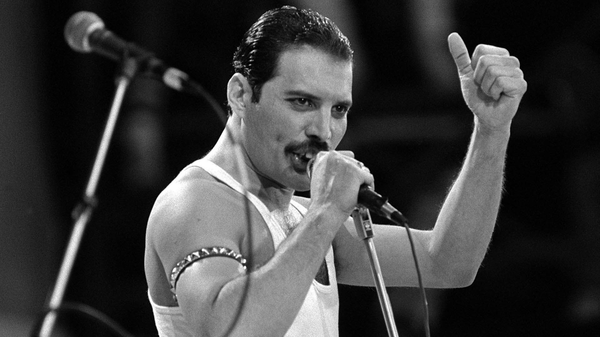 VÍDEO- MÚSICA: Freddie Mercury INFLACIONADO