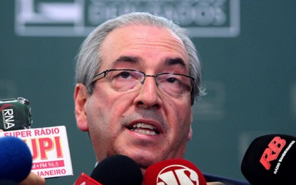 AO VIVO: Cunha apresenta defesa no Conselho de Ética da Câmara