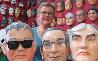 ‘Japonês da Federal’, Eduardo Cunha e Delcídio Amaral viram máscaras de carnaval