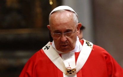 O CARÃO DO PAPA NA GRANDE MÍDIA: “Divulguem grandes gestos de bondade e ofusquem a arrogância do mal”