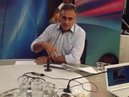 ÁUDIOS E VIDEO – Luciano Cartaxo para fazer balanço de 2015: ‘crise se enfrenta, não se discute’