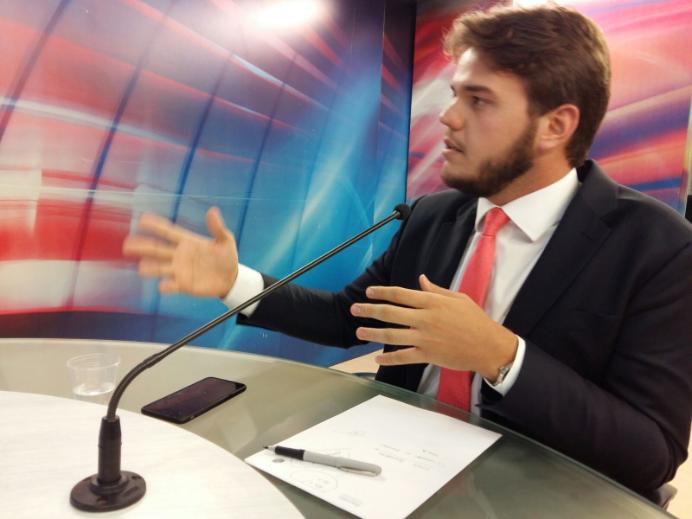ÁUDIO – Bruno diz que bancada oposicionista não tem pressa para escolher líder: ‘decidimos não decidir nada’