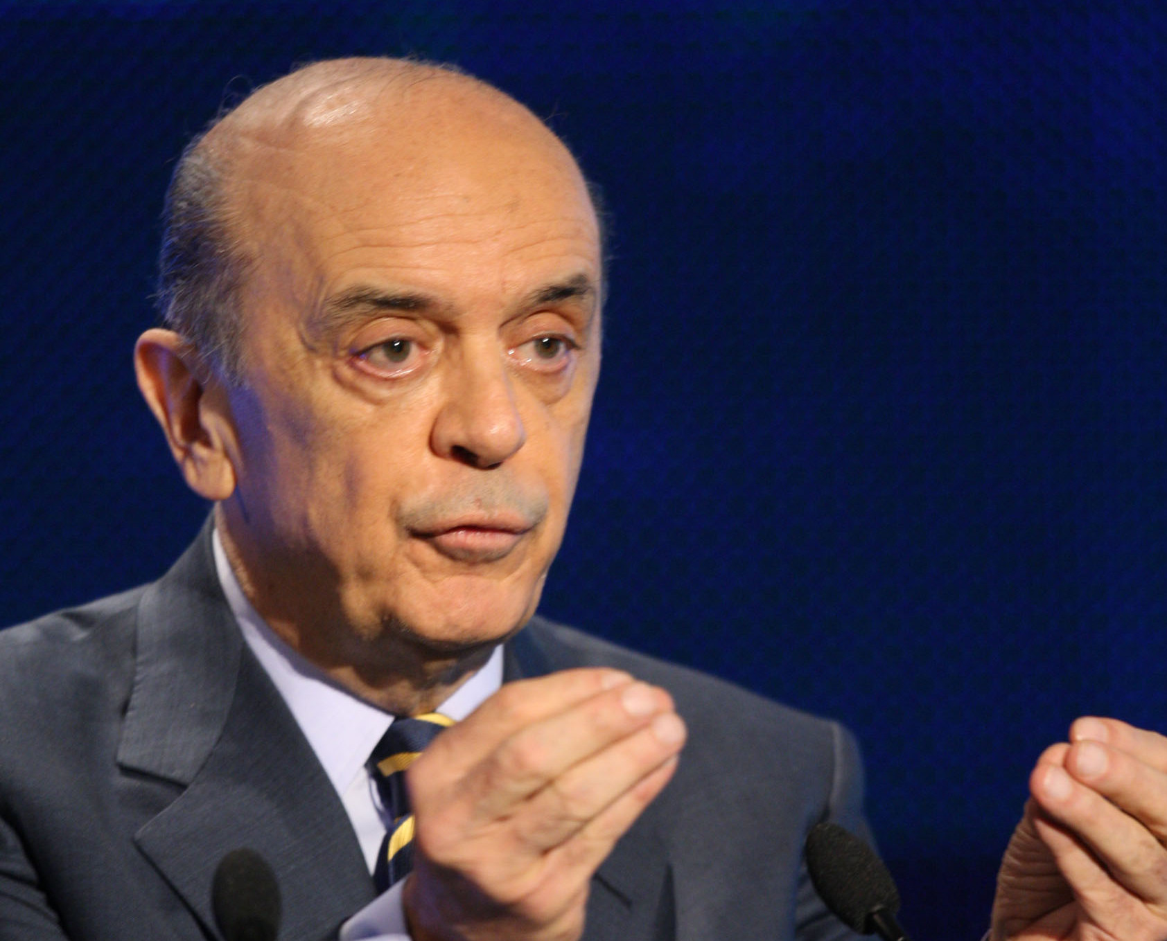 Pré-sal – José Serra prometeu à Chevron que entregaria nosso petróleo