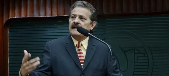 DIRETA – Tião Gomes manda recado para Lucas de Brito: “O PSL é parceiro de Ricardo Coutinho”