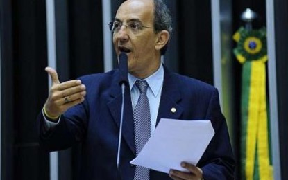 Deputado defende Luiz Couto de acusações sobre relação com a Lava Jato