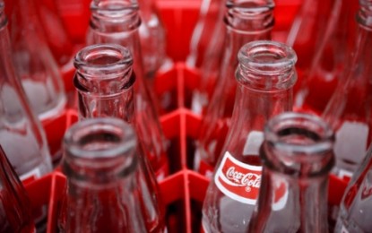 Balconista deve receber R$ 17,6 mil por garrafa de Coca deixá-lo cego