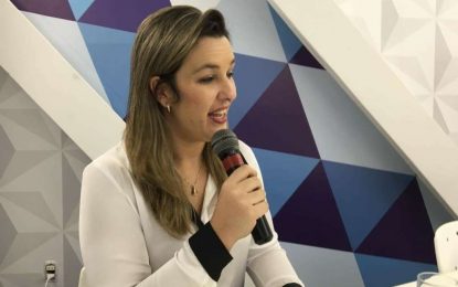 Camila Toscano se recusa a ficar no mesmo partido que Aécio: “Não posso ser colocada na vala comum”