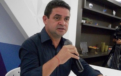 Charliton garante que não há “convencimento político” que retire sua pré-candidatura em João Pessoa