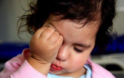 Criança sem horário certo para dormir tem mais problemas de comportamento