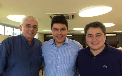 Encontro do DEM fortalece favoritismo de Raoni para disputar prefeitura da capital ao lado de Cida