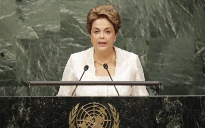 Dilma é intimada e já é considerada presidente afastada